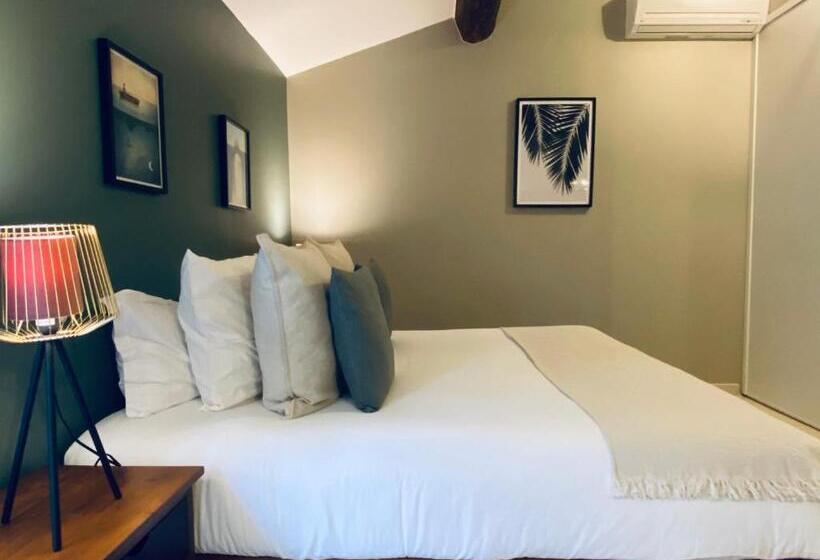 ホテル Le Jas De Joucas Hôtel Restaurant