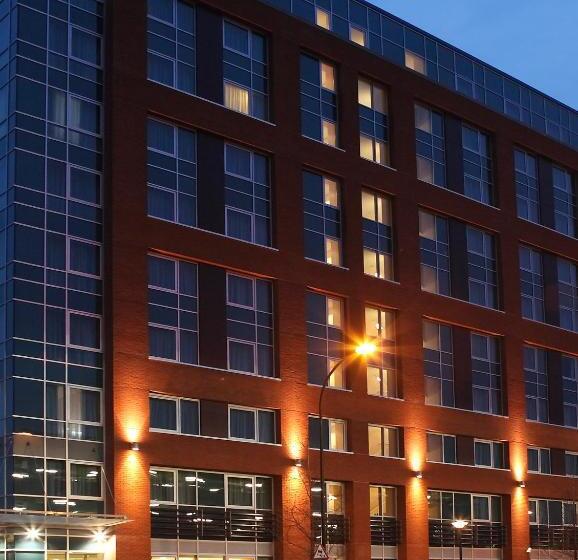 هتل Leonardo Sheffield