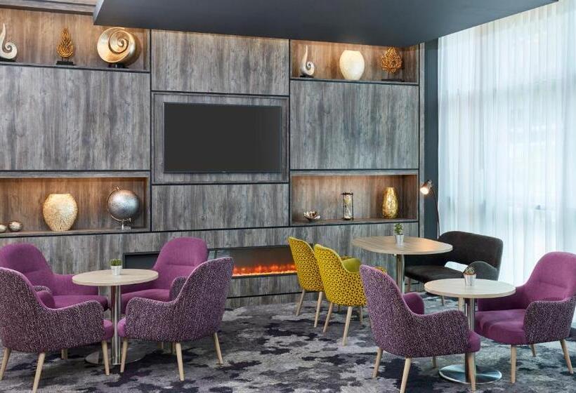 هتل Leonardo Sheffield