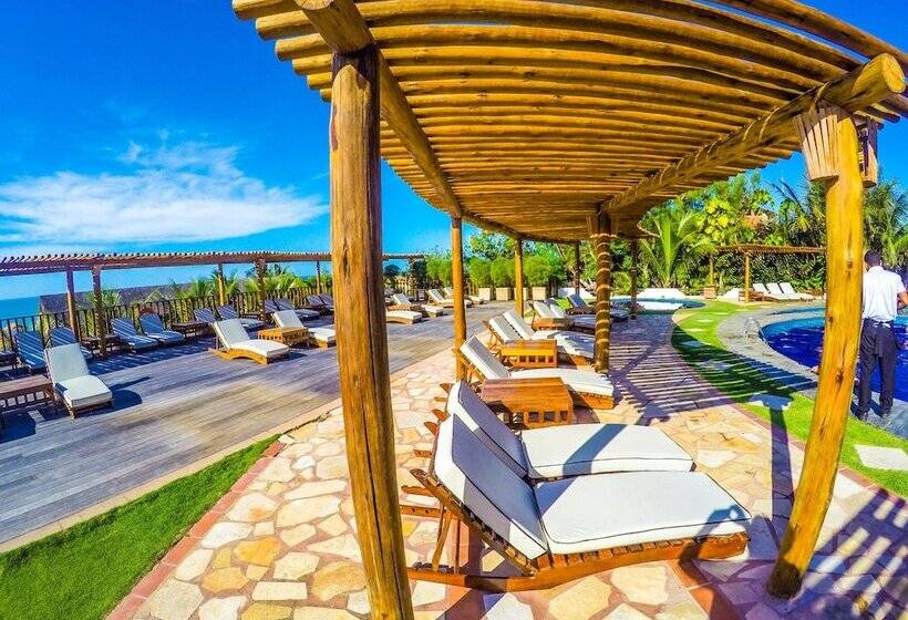 Отель Long Beach