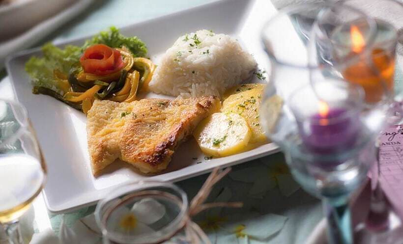 Отель Long Beach