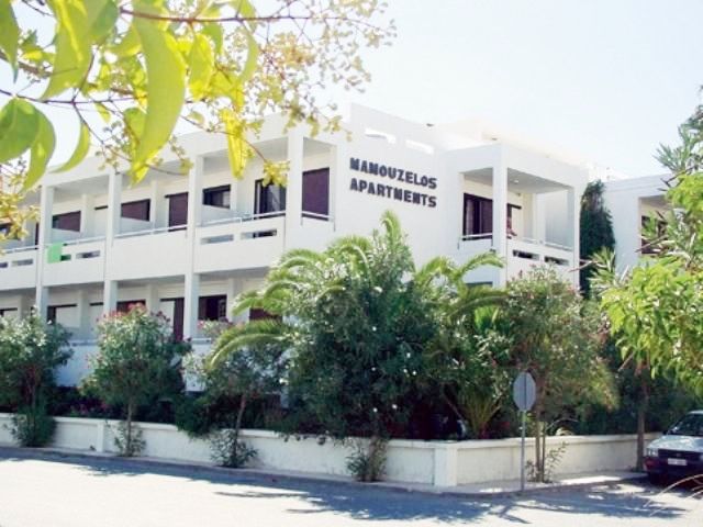 בית מלון כפרי Mamouzelos