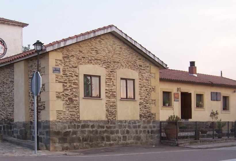 Отель Mesa Del Conde