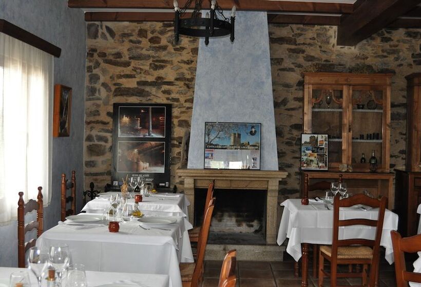 Отель Mesa Del Conde