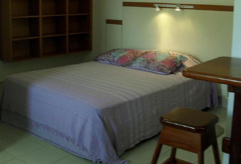 Отель Michelo Suites