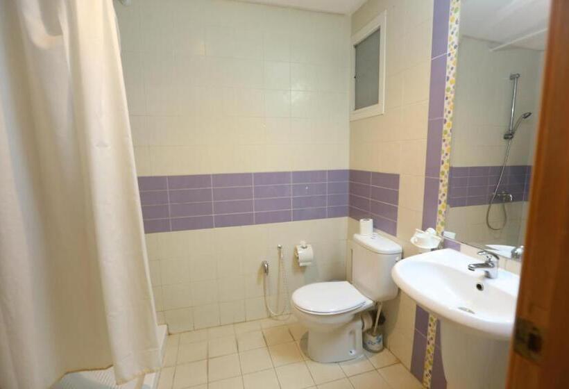 هتل Naher El Founoun