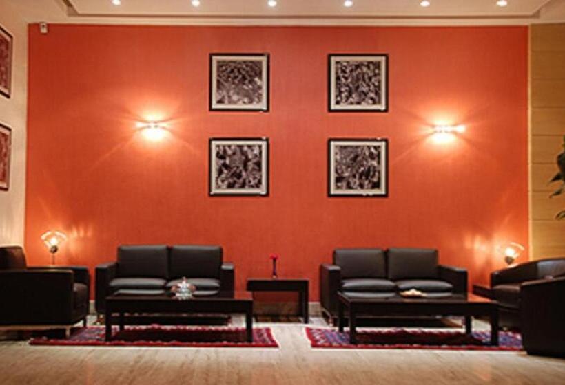 هتل Naher El Founoun