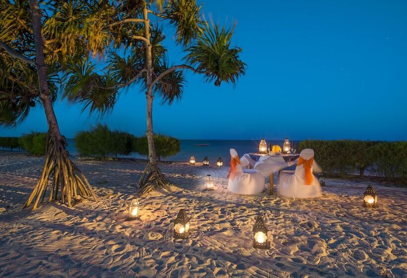 Отель Neptune Pwani Beach Resort & Spa Zanzibar All Inclusive