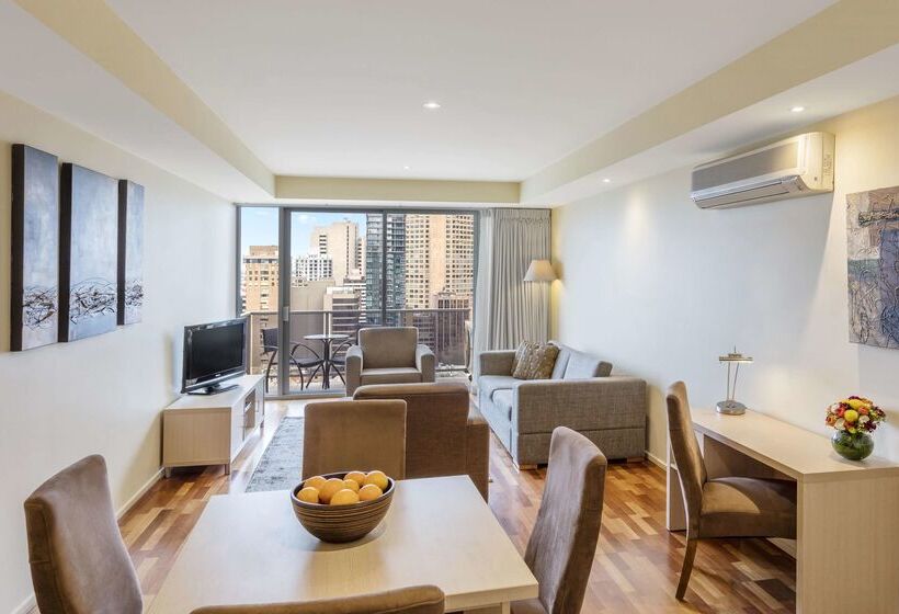 فندق Oaks Melbourne On Lonsdale Suites
