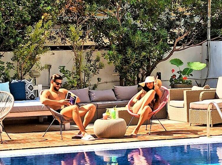 בית מלון כפרי Parthenon Rodos City