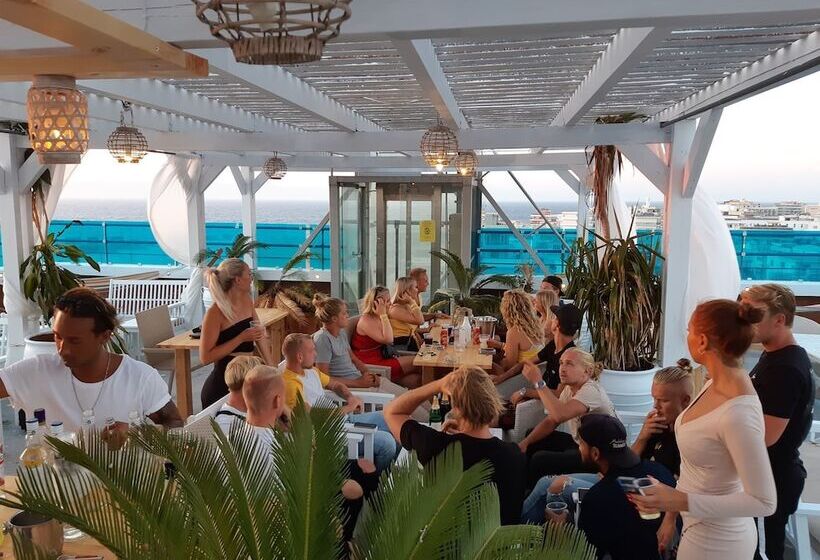 בית מלון כפרי Parthenon Rodos City