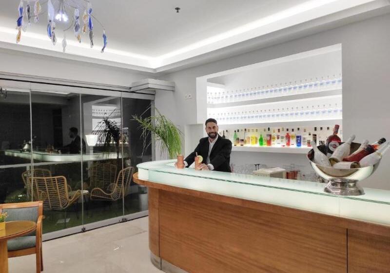 בית מלון כפרי Parthenon Rodos City