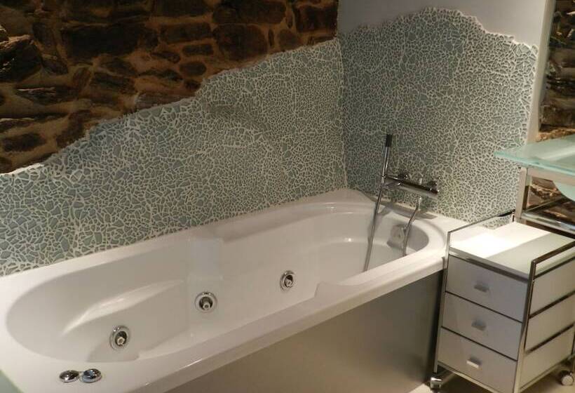 בית מלון כפרי Posada Real La Pascasia