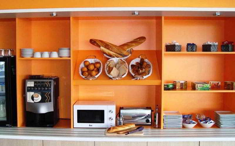 ホテル 280 Zaragoza