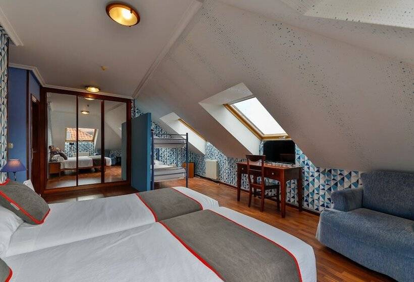 酒店 Puerto de Candas