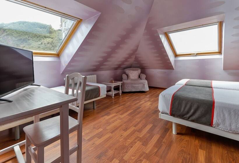 酒店 Puerto de Candas