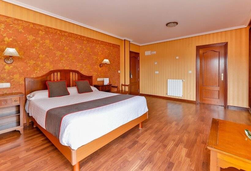 酒店 Puerto de Candas