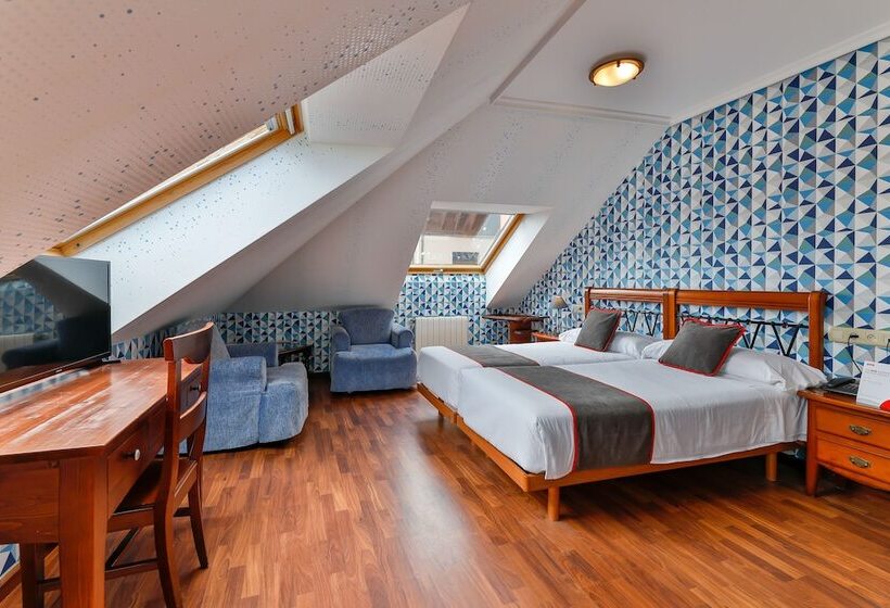 酒店 Puerto de Candas