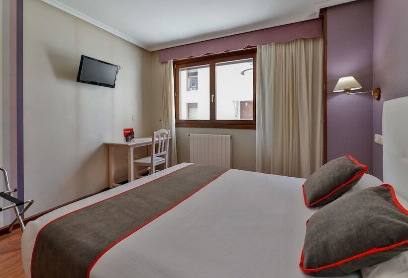 酒店 Puerto de Candas