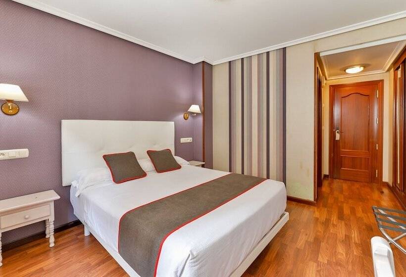 酒店 Puerto de Candas