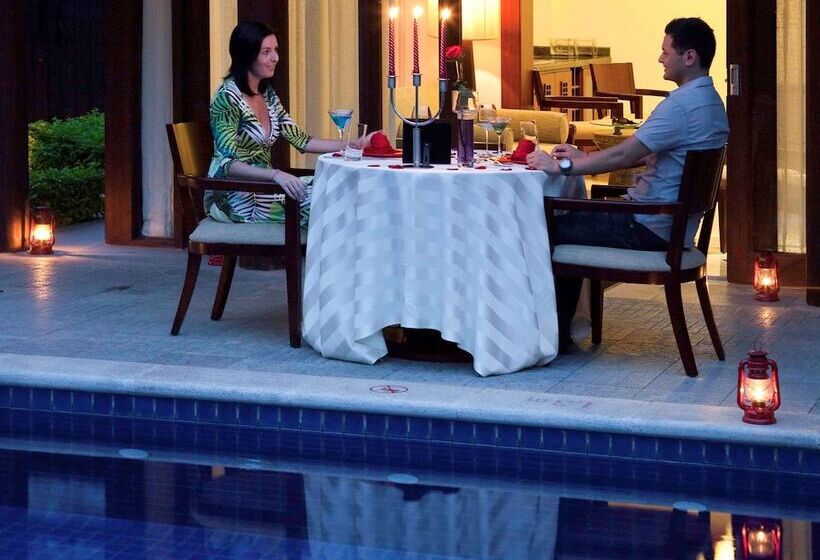 Отель Pullman Sanya Yalong Bay Villas & Resort