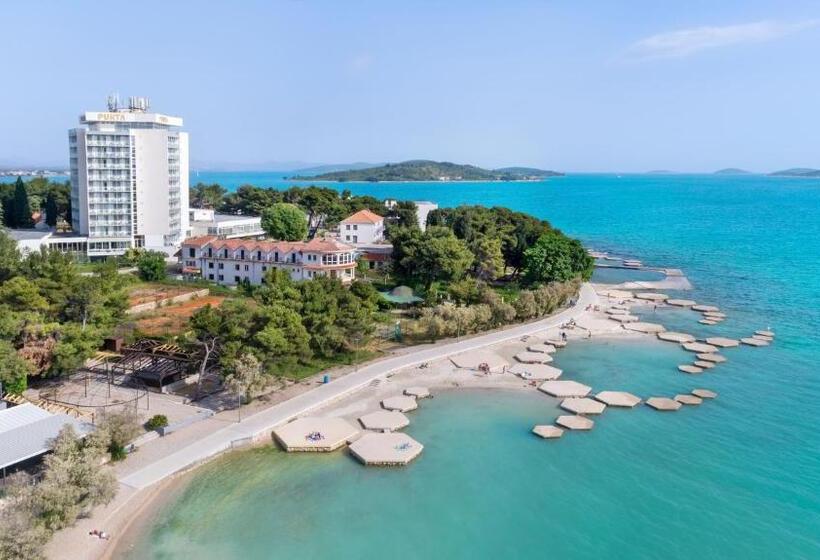 בית מלון כפרי Punta