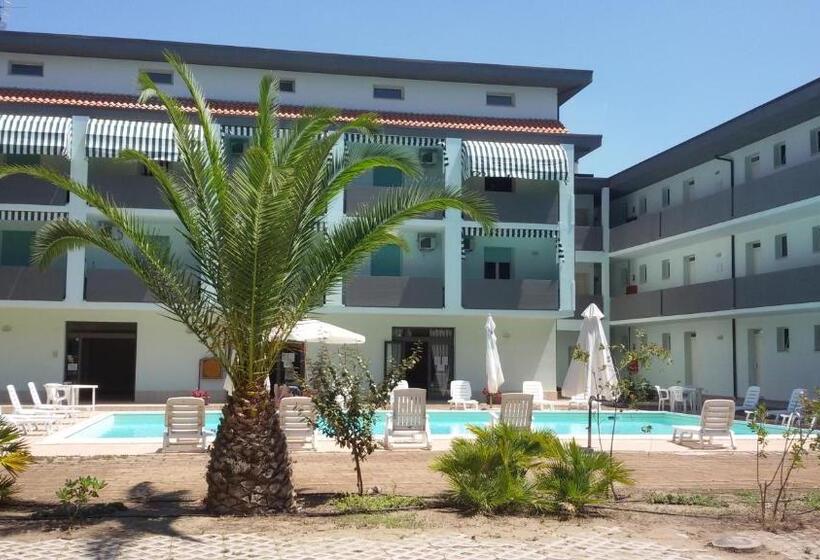 בית מלון כפרי Residence Verde Pineta