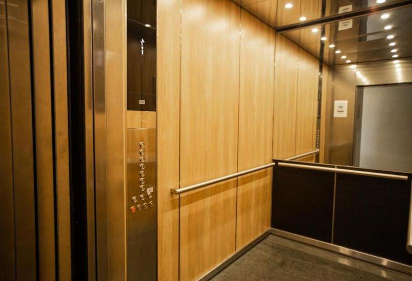 בית מלון כפרי Royal Pacific