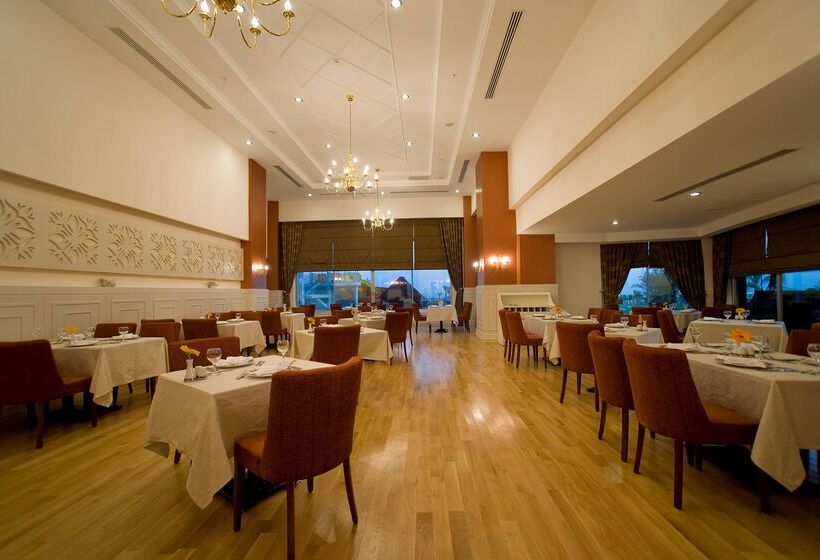 호텔 Saphir Resort & Spa