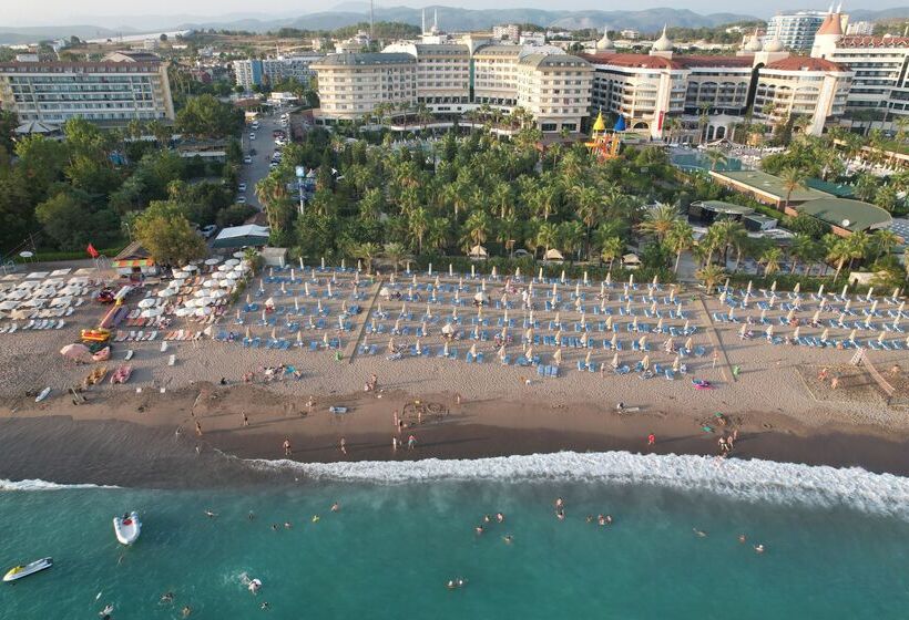 호텔 Saphir Resort & Spa