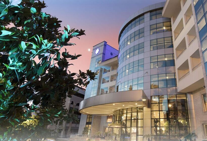 호텔 Saphir Resort & Spa