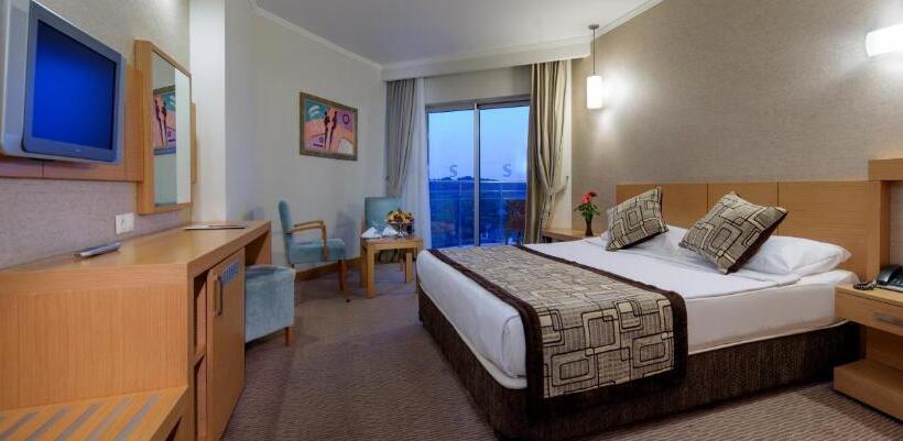 호텔 Saphir Resort & Spa