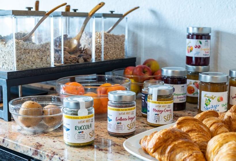 Отель Garni Seerose Lindau Insel Zentrum Bodensee