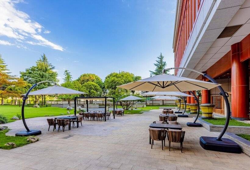 בית מלון כפרי Shangrila Xian