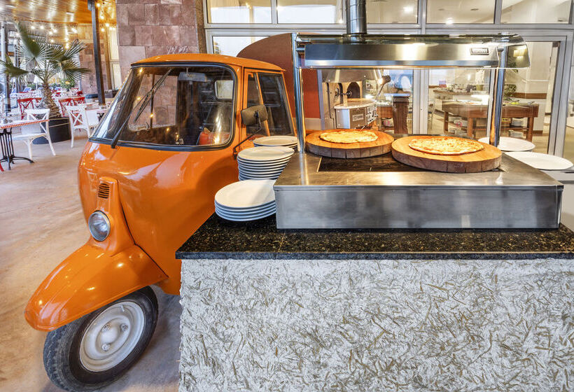 Отель Sol Luna Bay All Inclusive