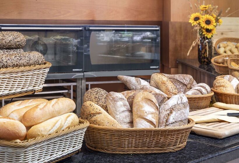 Отель Sol Luna Bay All Inclusive