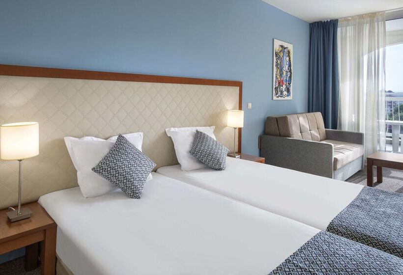 Отель Sol Luna Bay All Inclusive