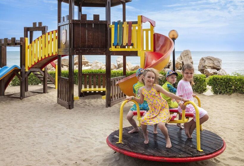 Отель Sol Luna Bay All Inclusive