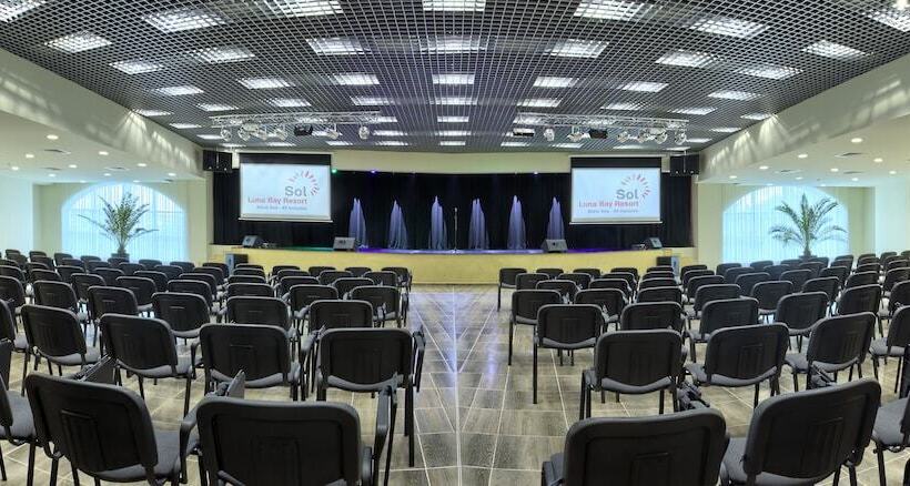 Отель Sol Luna Bay All Inclusive