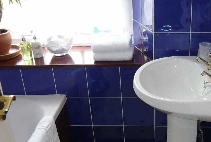 Отель Sonata Guest House