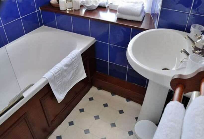 Отель Sonata Guest House