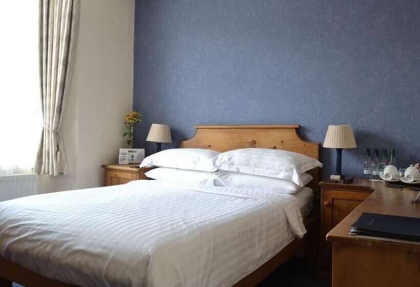 Отель Sonata Guest House