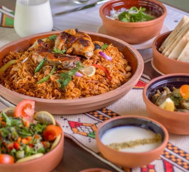 Dragon Hotel And Resort