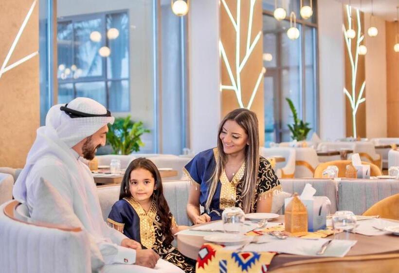 Dragon Hotel And Resort