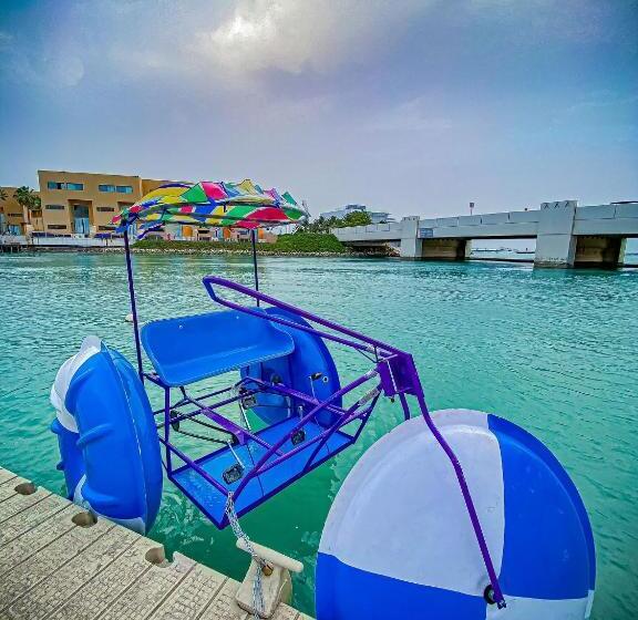 Dragon Hotel And Resort