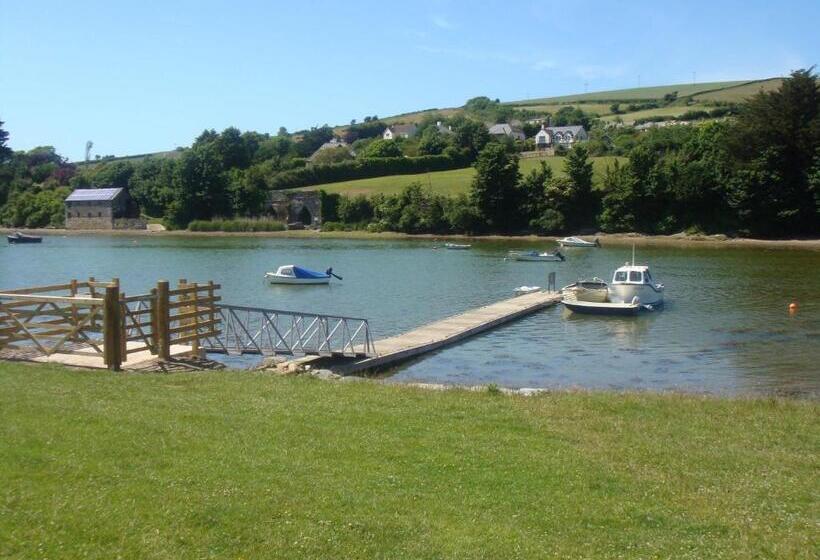 酒店 The Globe Inn