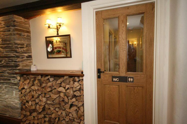 酒店 The Globe Inn