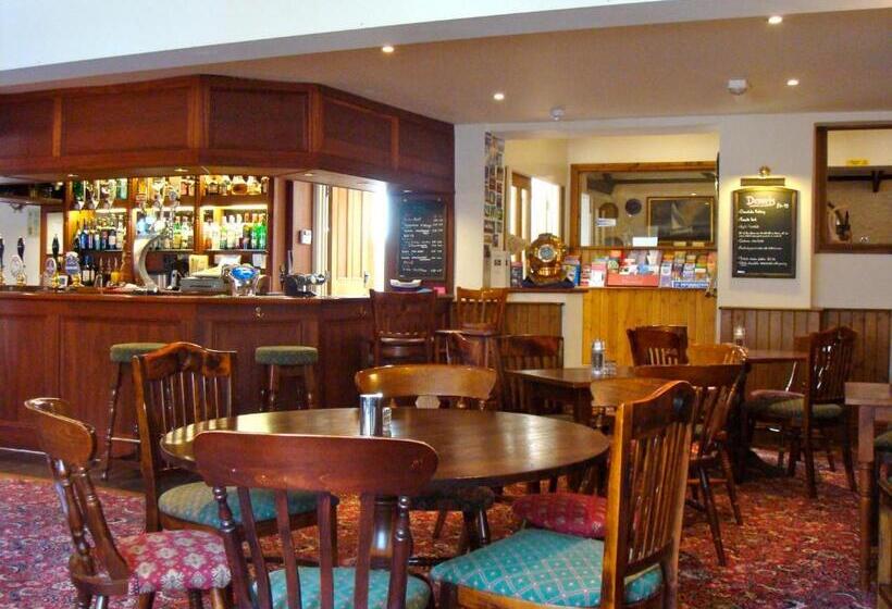 酒店 The Globe Inn