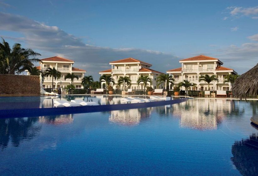 בית מלון כפרי The Placencia