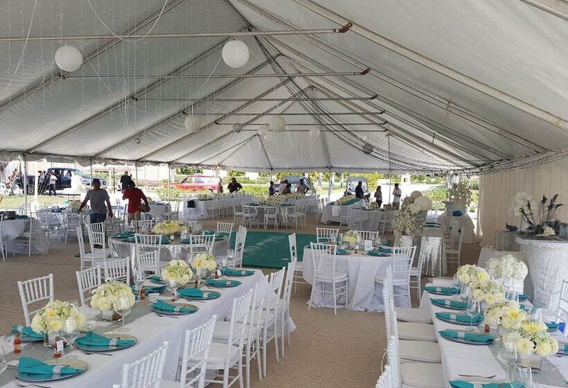 בית מלון כפרי The Placencia